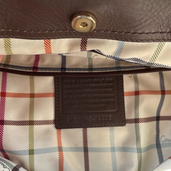 Coach Signature Ergo Shoulder Bag Tan & Brown from 2008 - Picture 6 of 6